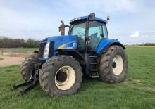 Traktory z napędem 4WD New Holland T 8040 (600)
