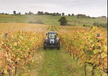 Traktory z napędem 4WD New Holland T4.100 LP