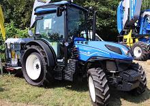Traktory z napędem 4WD New Holland T4.120 V Cab