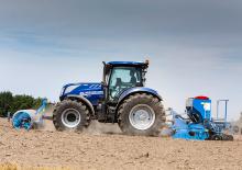 Traktory z napędem 4WD New Holland T7.230 SW II