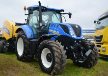 Traktory z napędem 4WD New Holland T7.180