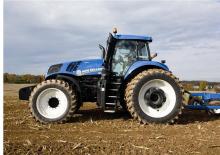 Traktory z napędem 4WD New Holland T8.410 UC 
