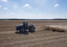 Traktory z napędem 4WD New Holland T9.530