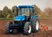 Traktory z napędem 4WD New Holland TD 5050 (600)