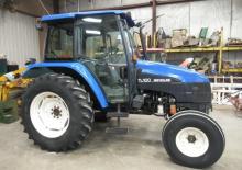 Traktory z napędem 4WD New Holland TL 100 (802)