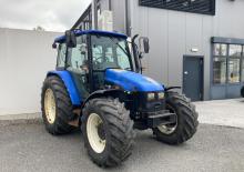Traktory z napędem 4WD New Holland TL 80 (700)