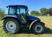 Traktory z napędem 4WD New Holland TL 90 (851)