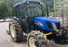 Traktory z napędem 4WD Ford-NH TN75F