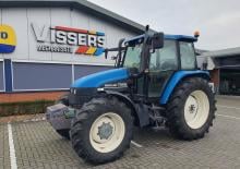 Traktory z napędem 4WD New Holland TS 115/581