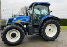 Traktory z napędem 4WD New Holland TS 125 A Plus (775)