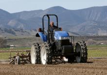 Traktory z napędem 4WD New Holland TS6.125