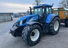 Traktory z napędem 4WD New Holland TVT 170 (460)