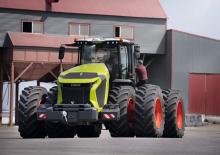 Traktory z napędem 4WD Claas Xerion 12.650 Trac 