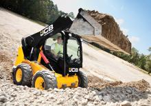 Ładowarki o sterowaniu burtowym JCB 205