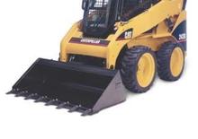 Ładowarki o sterowaniu burtowym Caterpillar 242B II