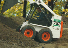 Ładowarki o sterowaniu burtowym Bobcat 753 F H