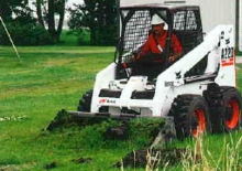 Ładowarki o sterowaniu burtowym Bobcat A 220