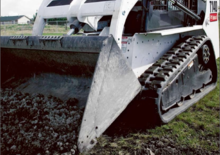 Ładowarki o sterowaniu burtowym Bobcat T 140 ACS