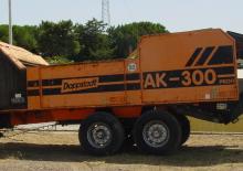 Utylizacja odpadów — rozdrabniacze Doppstadt AK 300 Profi