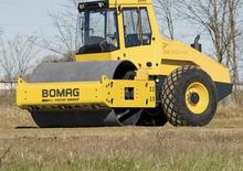 Pojedyncze walce drogowe Bomag BW 211 D-40