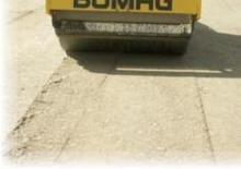 Pojedyncze walce drogowe Bomag BW 213 D-2