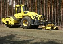 Pojedyncze walce drogowe Bomag BW 213 DH-4 BVC/P