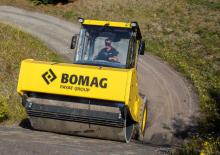 Pojedyncze walce drogowe Bomag BW 213 DH-5