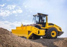 Pojedyncze walce drogowe Bomag BW 213 PDH-4i