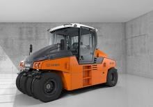 Walce na gumowych kołach Hamm HP 280