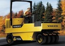 Walce na gumowych kołach Volvo PT125R