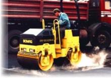 Walce wibracyjne tandemowe Bomag BW 100 ADM-2