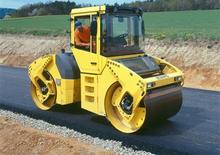 Walce wibracyjne tandemowe Bomag BW 161 AD-4