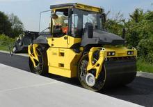 Walce wibracyjne tandemowe Bomag BW 174 AP AM