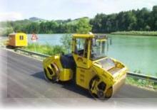 Walce wibracyjne tandemowe Bomag BW 203 AD-4 AM