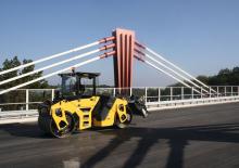 Walce wibracyjne tandemowe Bomag BW 161 ADO-5