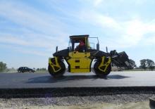 Walce wibracyjne tandemowe Bomag BW 174 AP 4f