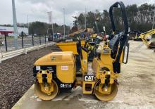 Walce wibracyjne tandemowe Caterpillar CB 114