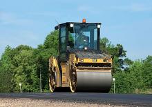 Walce wibracyjne tandemowe Caterpillar CB44B