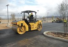 Walce wibracyjne tandemowe Caterpillar CB54B