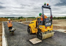 Walce wibracyjne tandemowe JCB CT260-100
