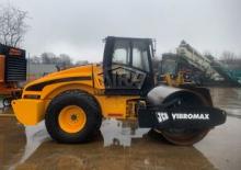 Walce wibracyjne tandemowe JCB-Vibromax W 152 *