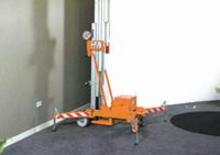 Kołowe platformy robocze z masztem pionowym Snorkel PAM26AC