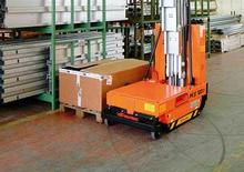 Kołowe platformy robocze z masztem pionowym Faraone PKS 720 I