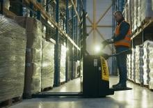 Elektryczne wózki paletowe platformowe Hyster P2.0S (BOB) 