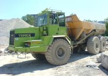 Wozidła przegubowe Terex 2566C