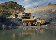 Wozidła przegubowe Caterpillar 735B