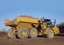 Wozidła przegubowe Caterpillar 740B