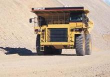 Wywrotka tylnozsypowa Caterpillar 777 D