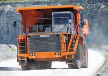 Wywrotka tylnozsypowa Hitachi EH1100-5