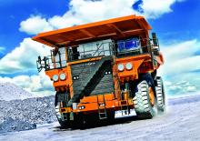 Wywrotka tylnozsypowa Hitachi EH4000AC-3